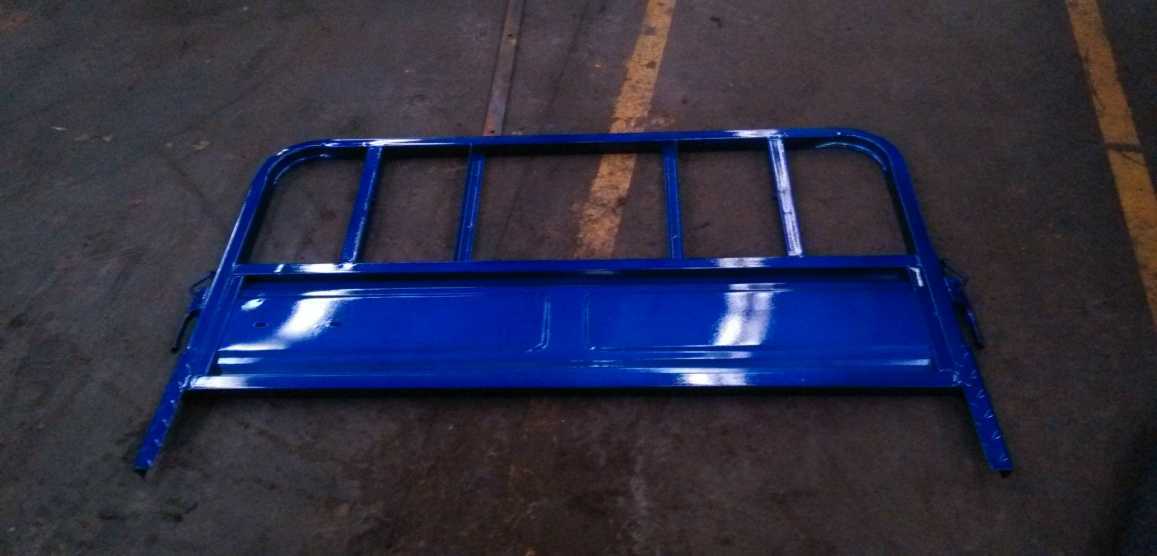 37. Установить передний борт