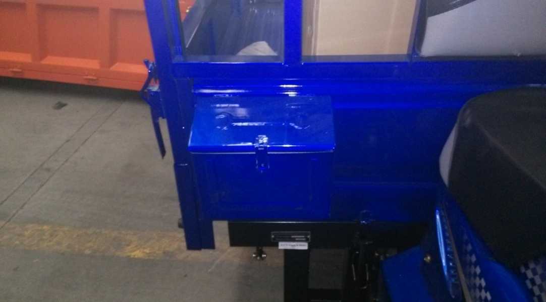 42. Установить ящик для инструмента